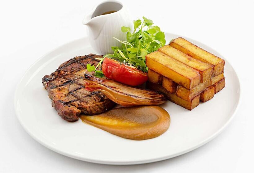 هتل Sofitel London Gatwick