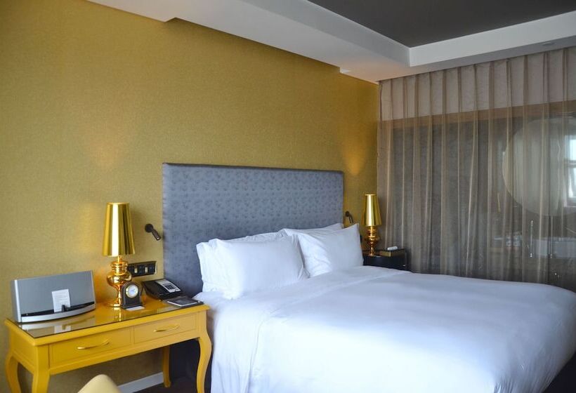 هتل Sofitel Zhengzhou International