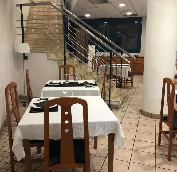 Отель Vía Valentia