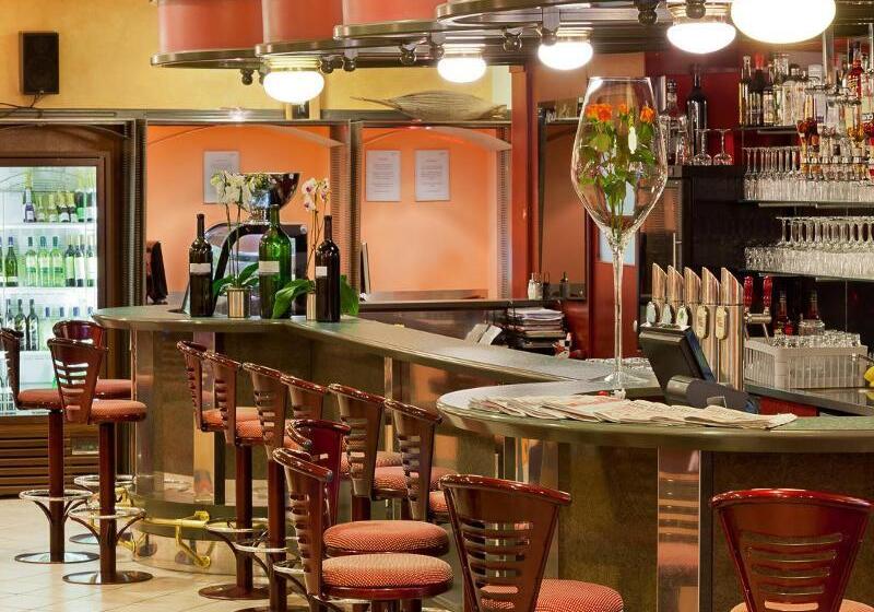 Fotos del hotel Vienna Sport:  45