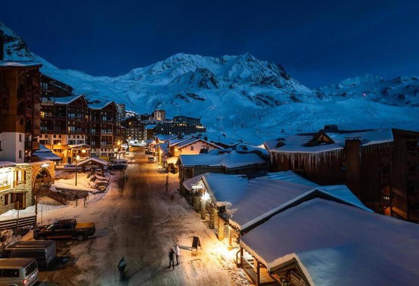 Le Cheval Blanc   Village Montana