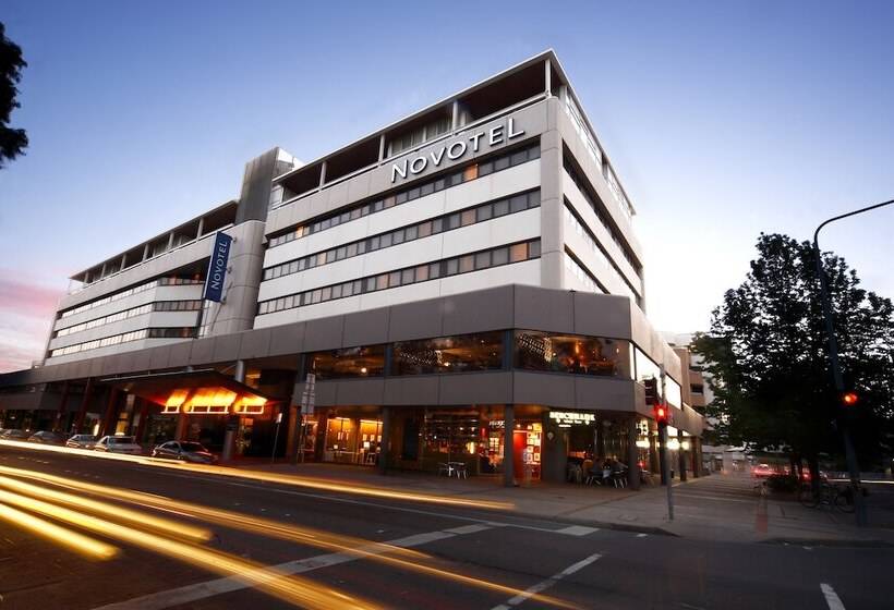 Novotel Canberra