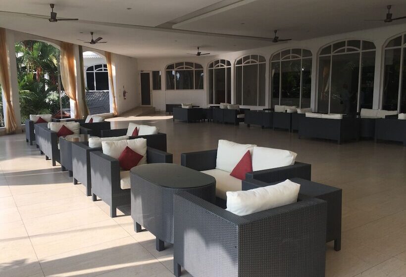 Курорт Le Méridien Kochi