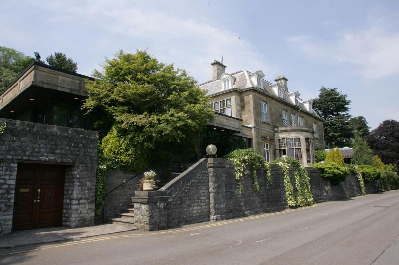 استراحتگاه The Manor House At Celtic Manor