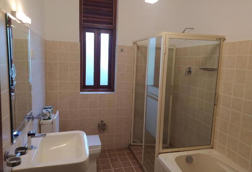 هاستل Bentota Home Stay