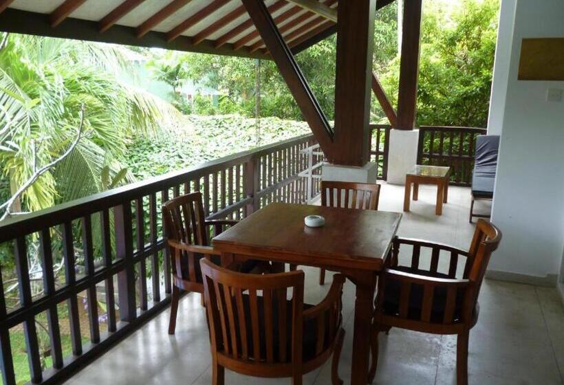 هاستل Bentota Home Stay