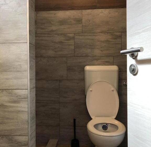 پانسیون Avas Apartman