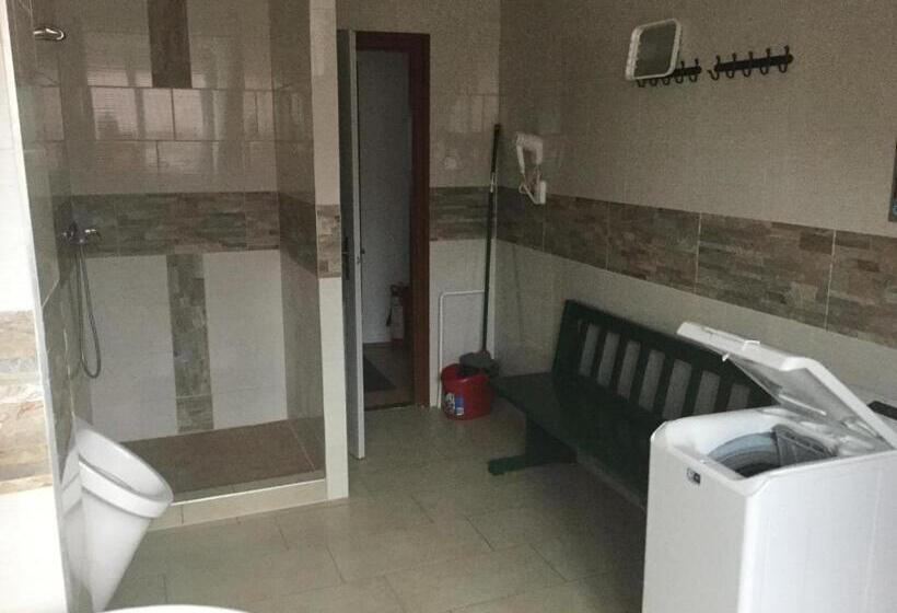 پانسیون Avas Apartman