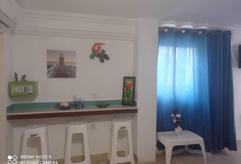 پانسیون Hostal Poseidon Del Mar
