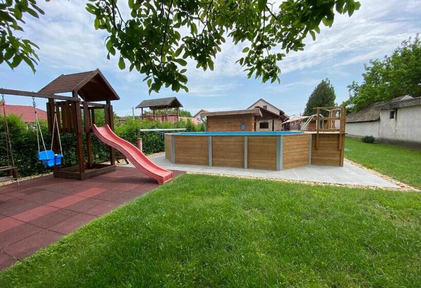 بنسيون Riviéra Apartmanok