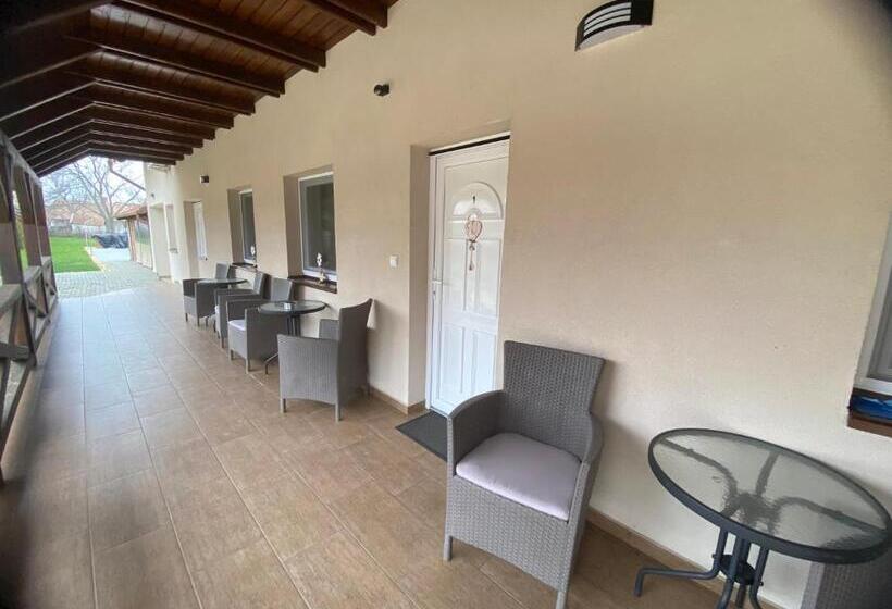 بنسيون Riviéra Apartmanok
