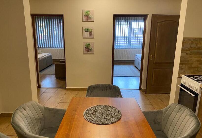 بنسيون Riviéra Apartmanok