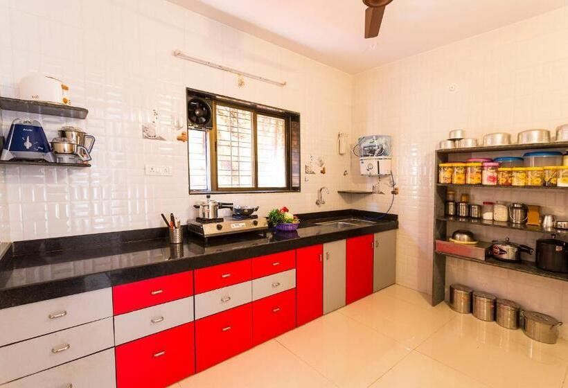 Пансион Shri Laxmi Narayan Bungalow
