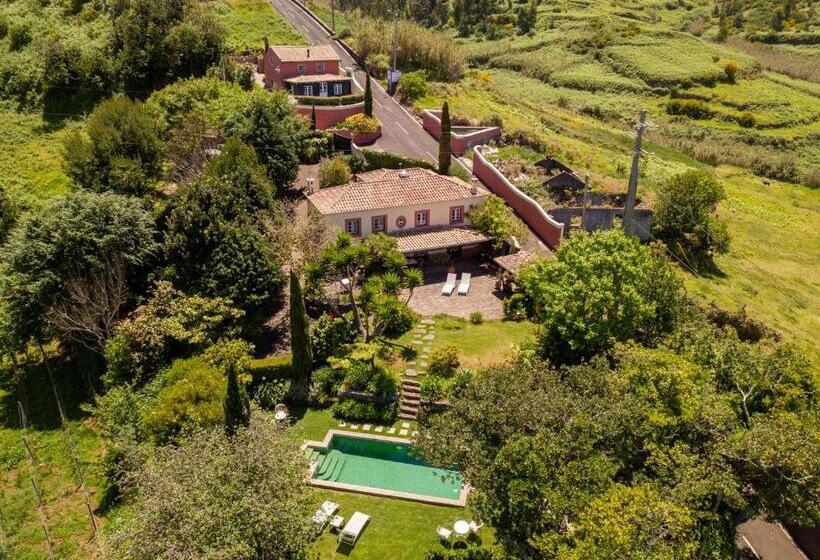 بنسيون Casa Da Muda