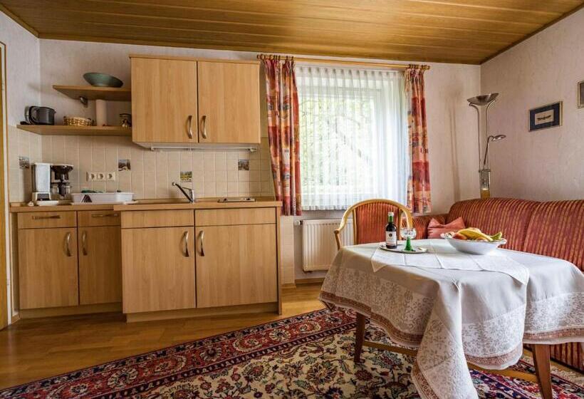 پانسیون Gästehaus Christa Mauerer