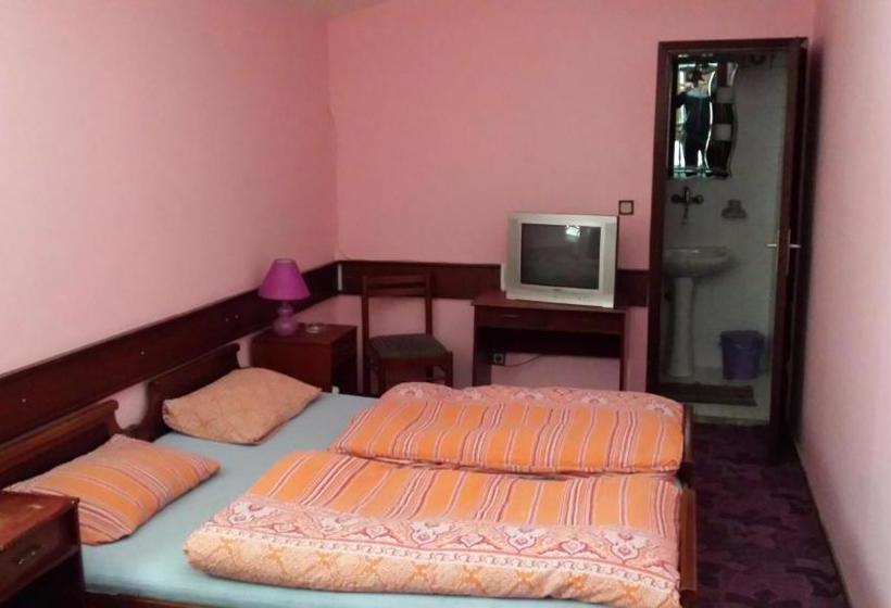 پانسیون Guest House Gaja