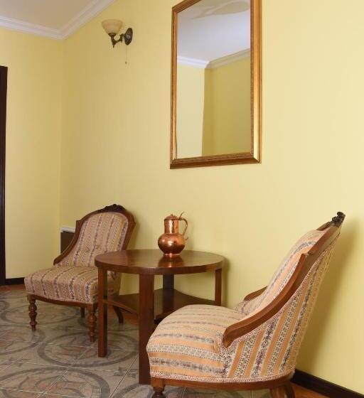 پانسیون Guest House Vila Lujza