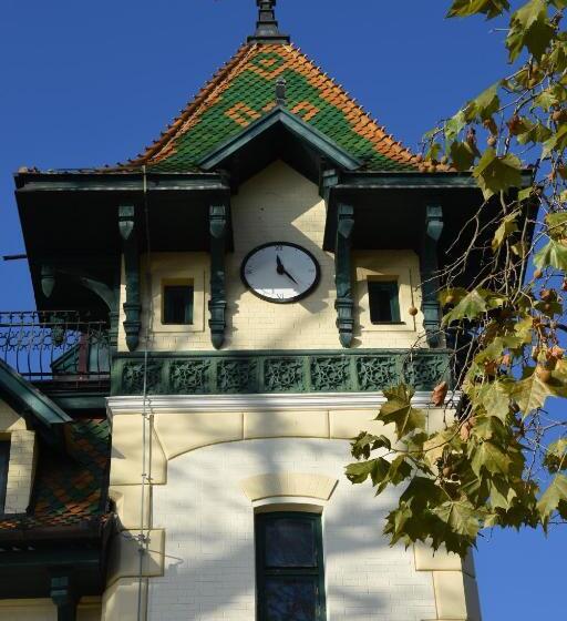 پانسیون Guest House Vila Lujza