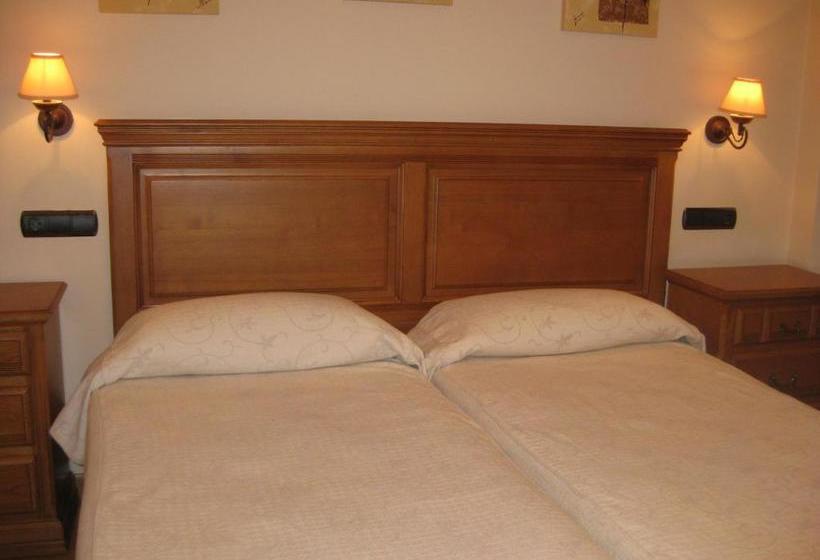 بنسيون Puerta Del Sol