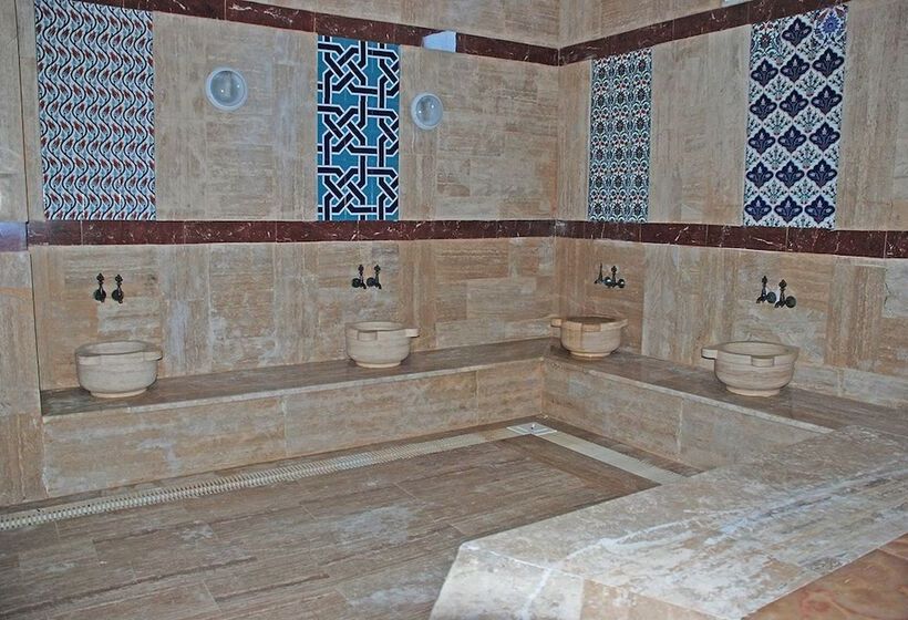 هتل Gure Termal Resort