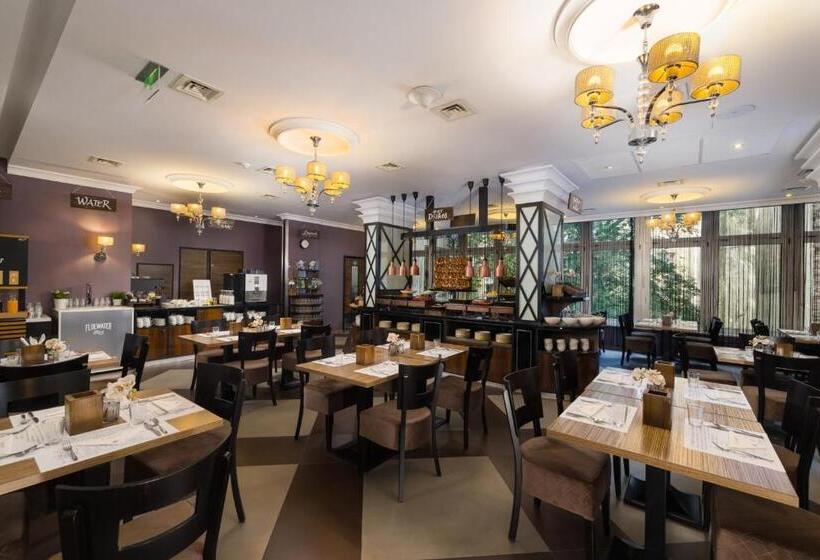 Fotos del hotel Exe Carlton Budapest:  24