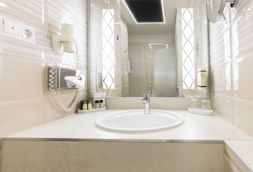 Fotos del hotel Exe Carlton Budapest:  34