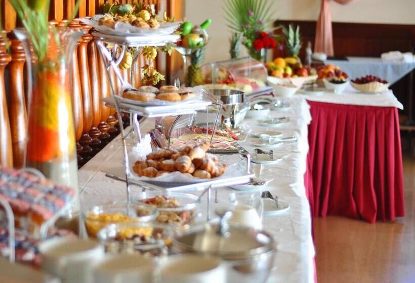 Fotos del hotel Grand Hotel Palladium Santa Eulalia Del Río:  18