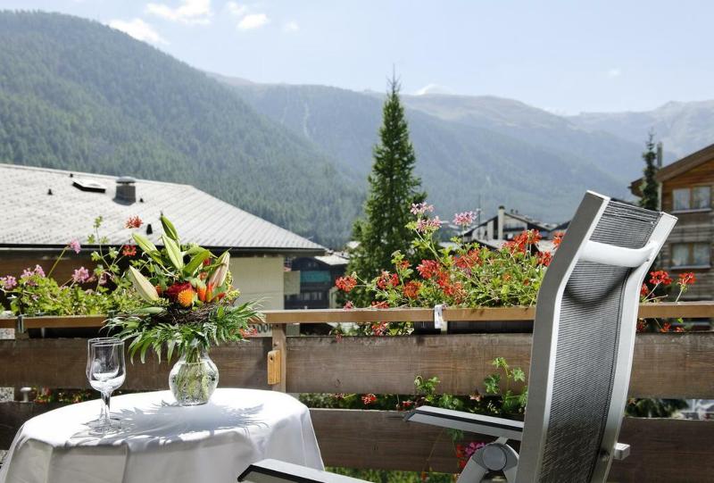 هتل Ambassador Zermatt