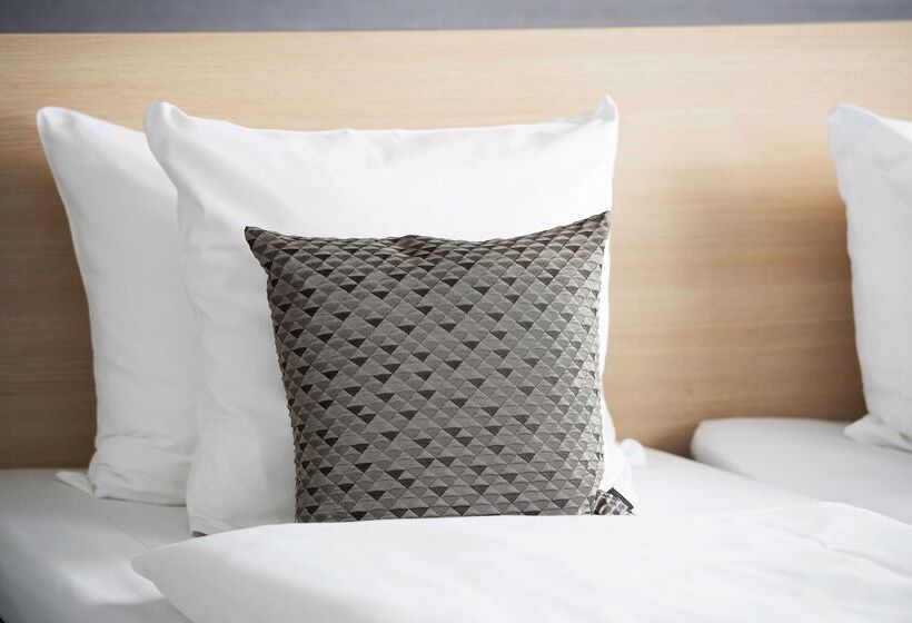 هتل Best Western Plus Airport