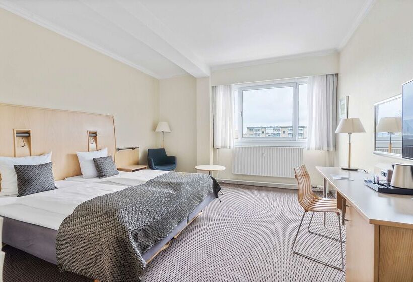 هتل Best Western Plus Airport