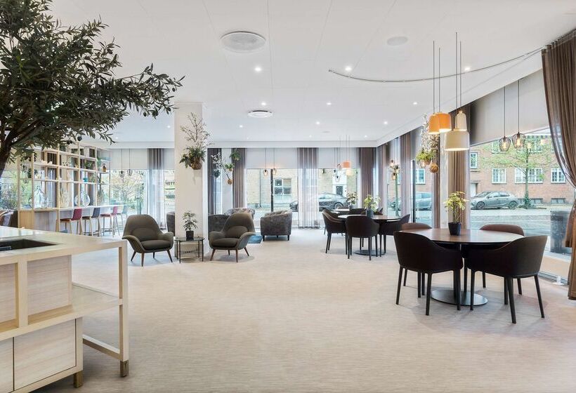 هتل Best Western Plus Airport