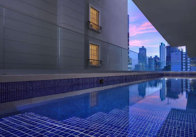 Fotos del hotel The Bristol:  17