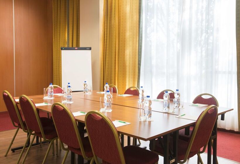 هتل Campanile Wroclaw   Stare Miasto