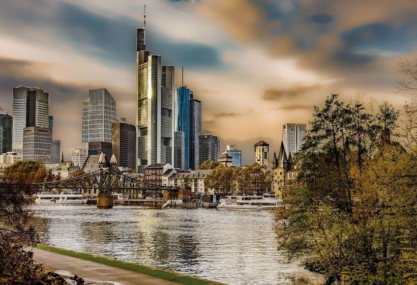 Fotos del hotel Comfort Hotel Frankfurt Central Station:  53