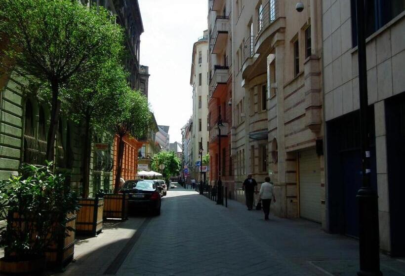Fotos del hotel Corvin  Budapest Corvin Wing:  6