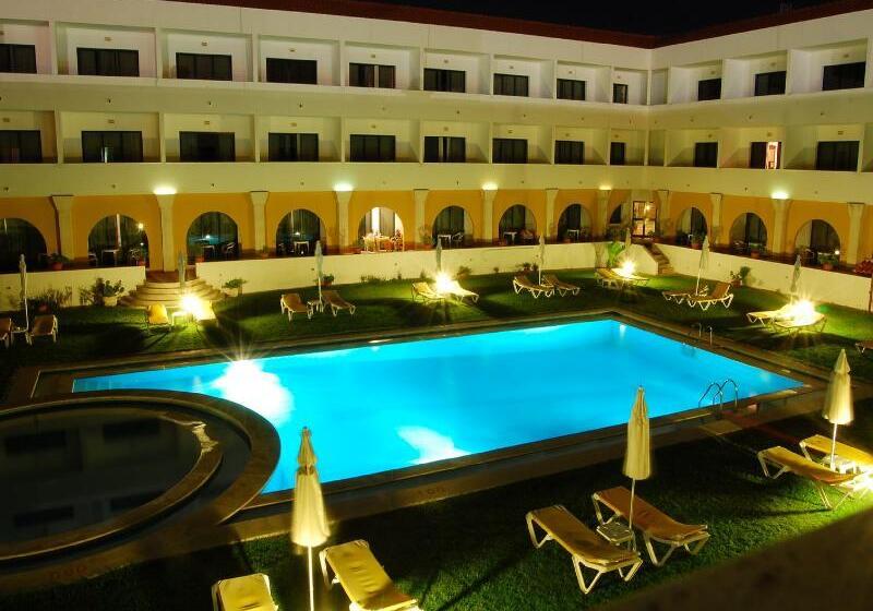 Fotos del hotel Dom Fernando:  17 Fotos del hotel Dom Fernando:  17