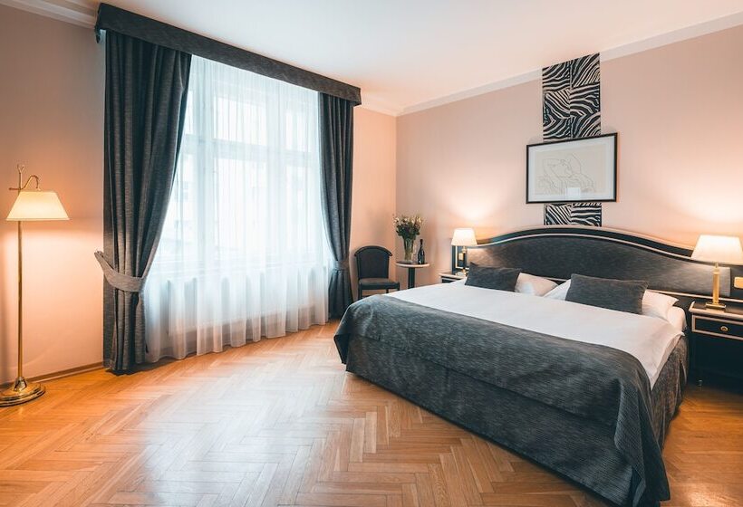 Fotos del hotel Elysee Hotel:  6