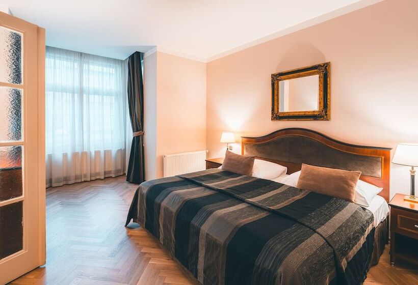 Fotos del hotel Elysee Hotel:  9