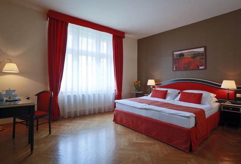 Fotos del hotel Elysee Hotel:  8