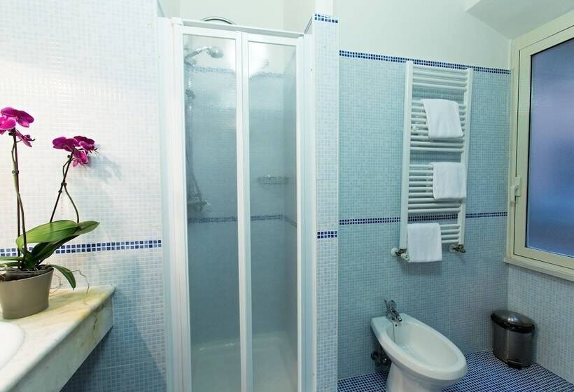 Fotos del hotel Gabriella:  7