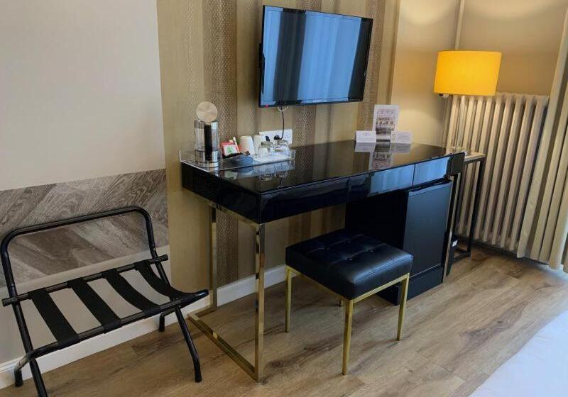 هتل Grand Hôtel Du Tonneau D Or
