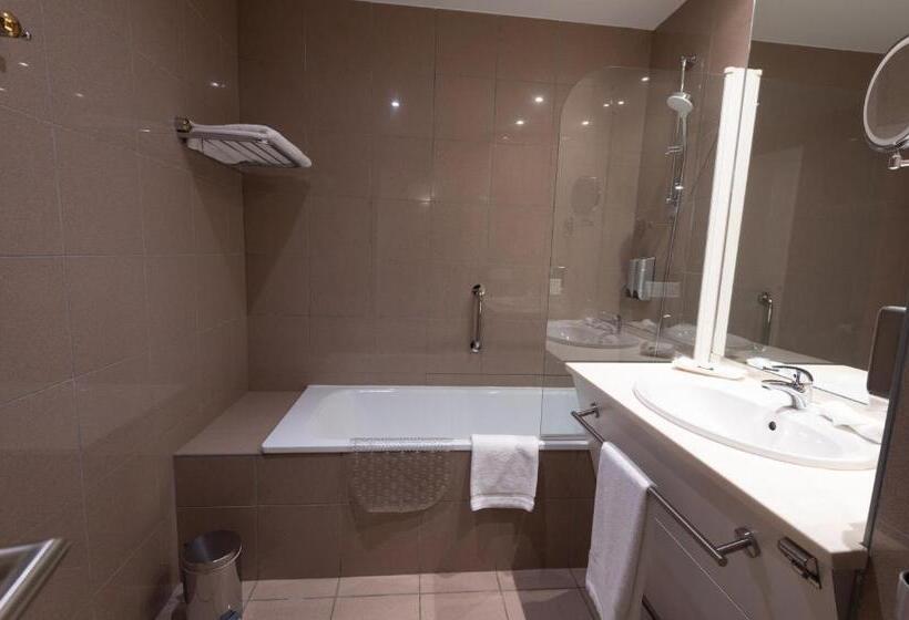 هتل Grand Hôtel Du Tonneau D Or