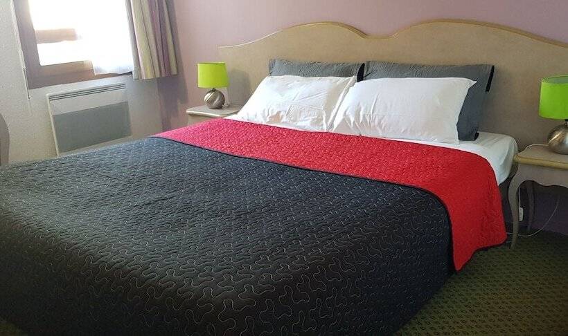 هتل Ikar   Fasthôtel Blois