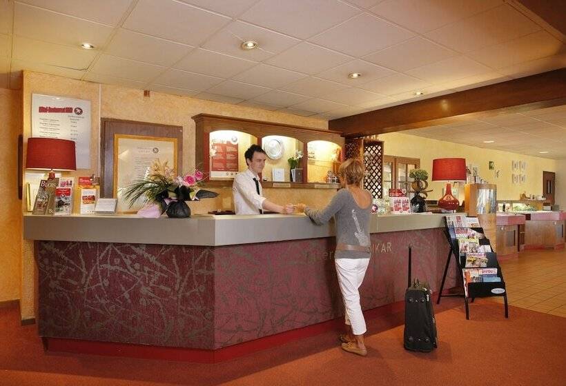هتل Ikar   Fasthôtel Blois