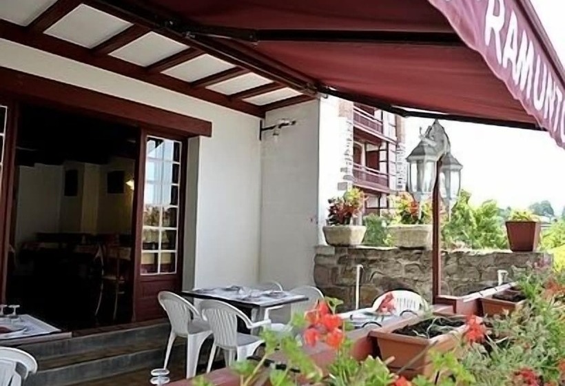 هتل Hôtel Ramuntcho