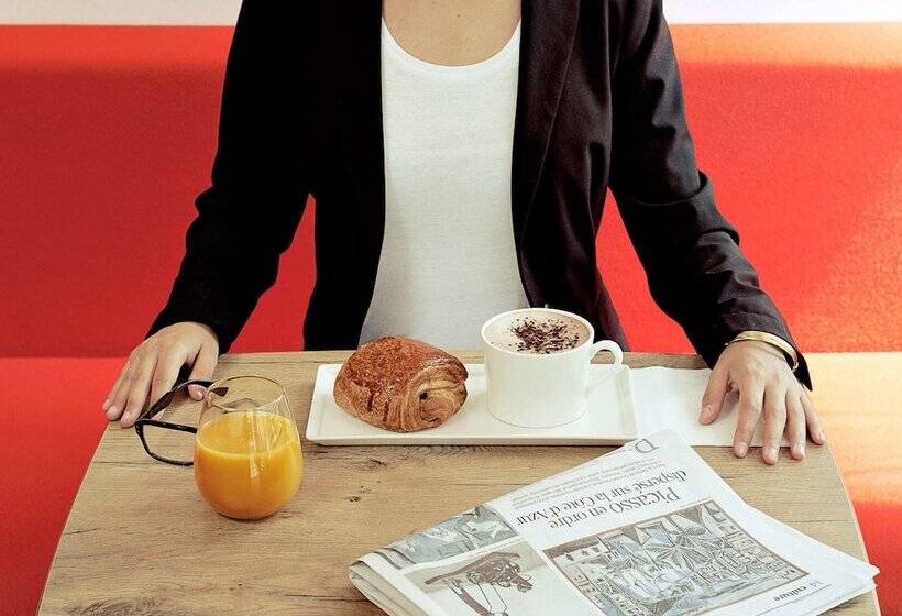 هتل Ibis Leicester