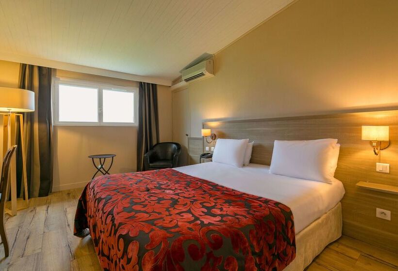 هتل Kyriad Prestige Beaune Le Panorama