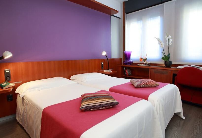 Fotos del hotel Mediolanum: 1 Fotos del hotel Mediolanum: 1