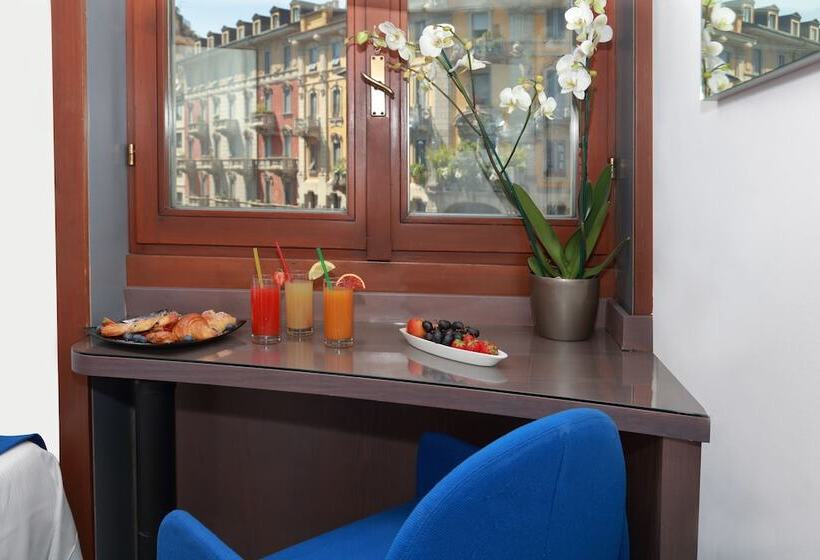 Fotos del hotel Mediolanum:  28