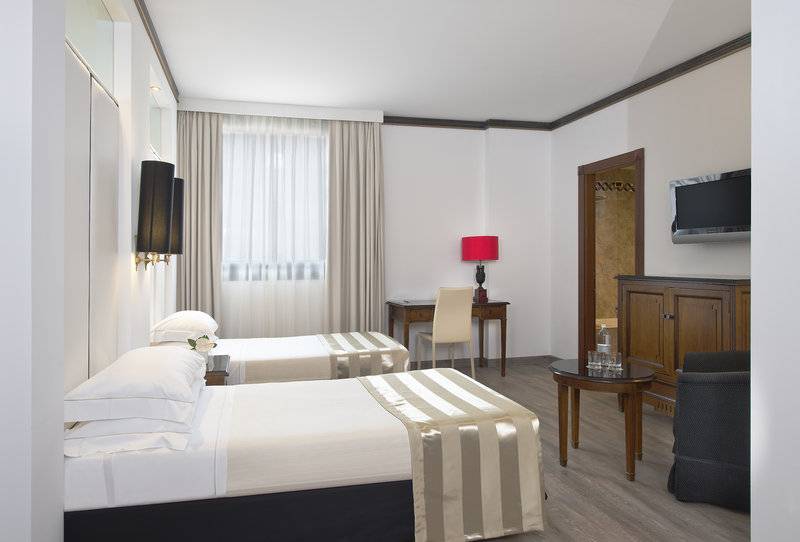 فندق Meliá Milano